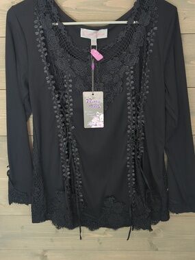 Pretty Angel Woman's Lace Crochet Long Sleeve Top Size L